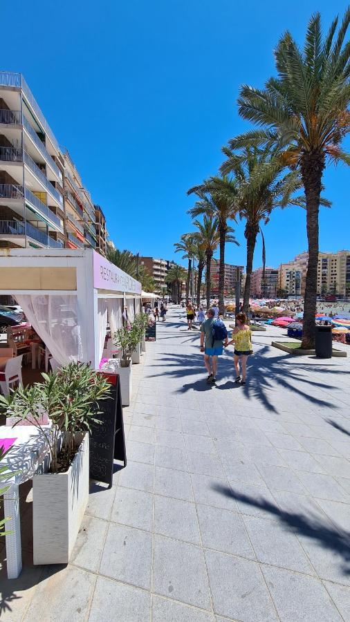 Cozy Apartment Near Playa Del Cura In Торевиеха Екстериор снимка